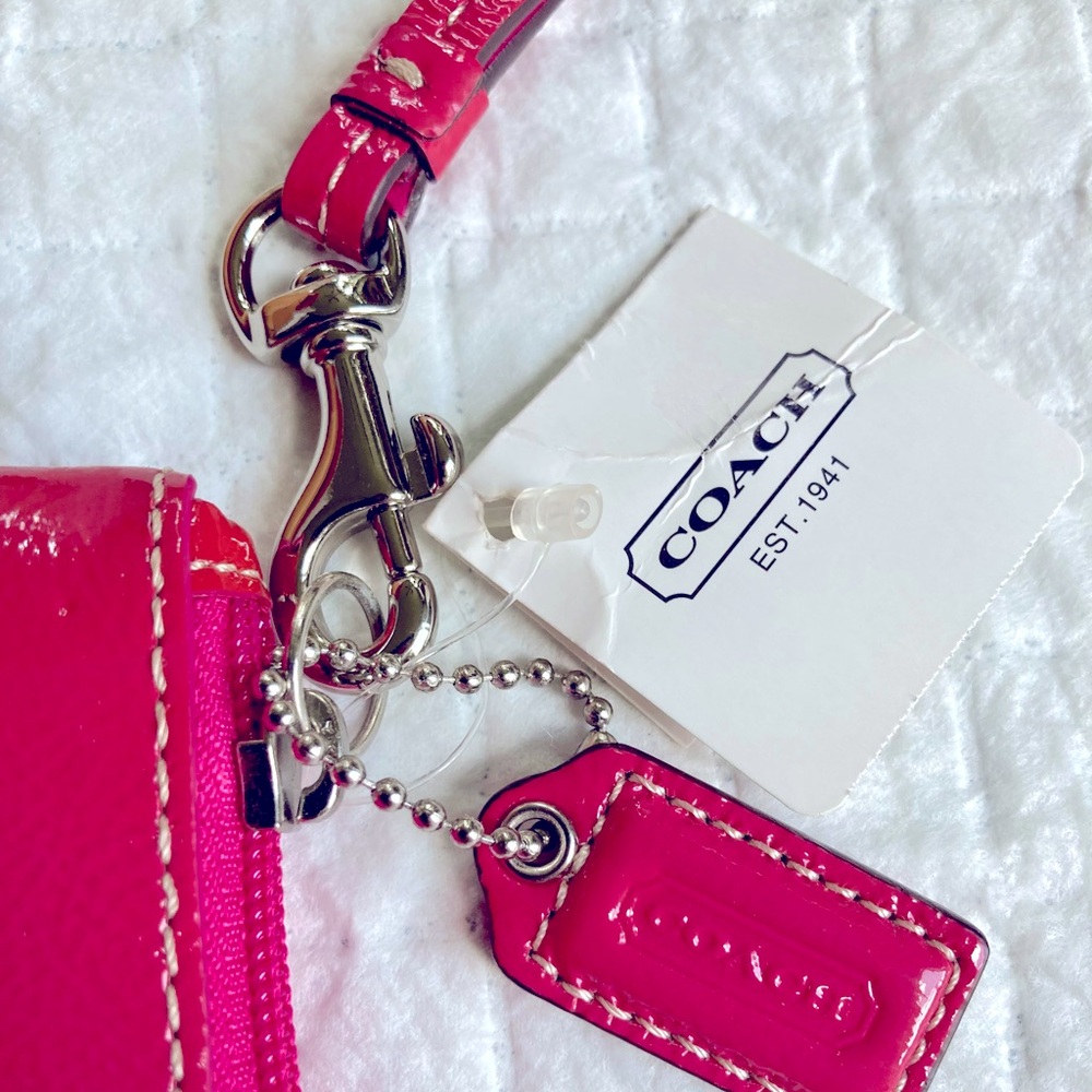 Coach Floral Wristlet Purse - Picture 4 of 6